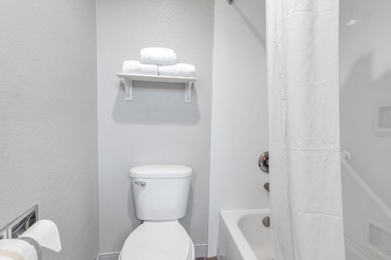 Deluxe Double Room with Two Double Beds
